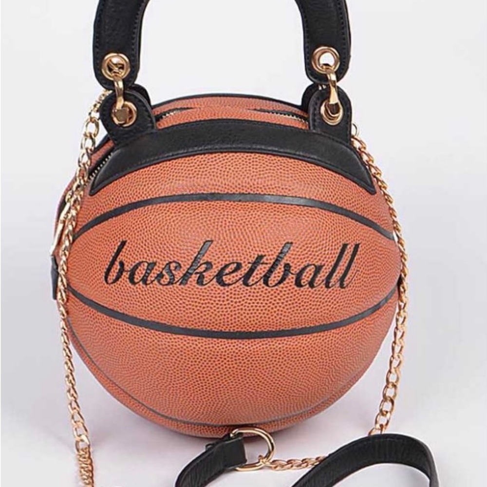 Super cute Basketball Handbag!